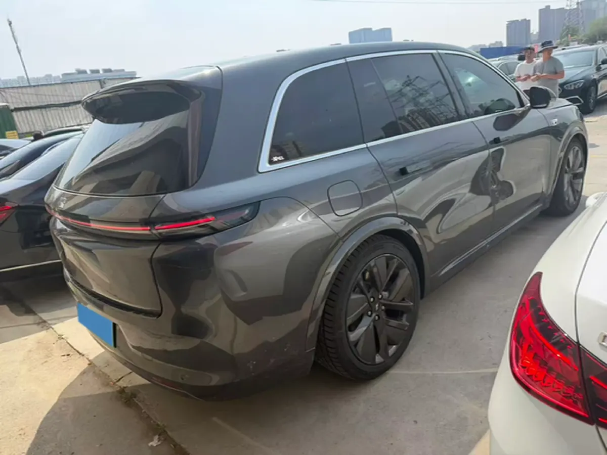 2023 Li L8 Range Extended 154HP REEV 40.9KWH,autocango,china used car exporter,china ev exporter,chinese used car exporter,chinese used ev exporter