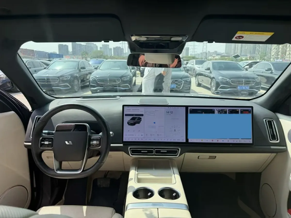 2023 Li L8 Range Extended 154HP REEV 40.9KWH,autocango,china used car exporter,china ev exporter,chinese used car exporter,chinese used ev exporter