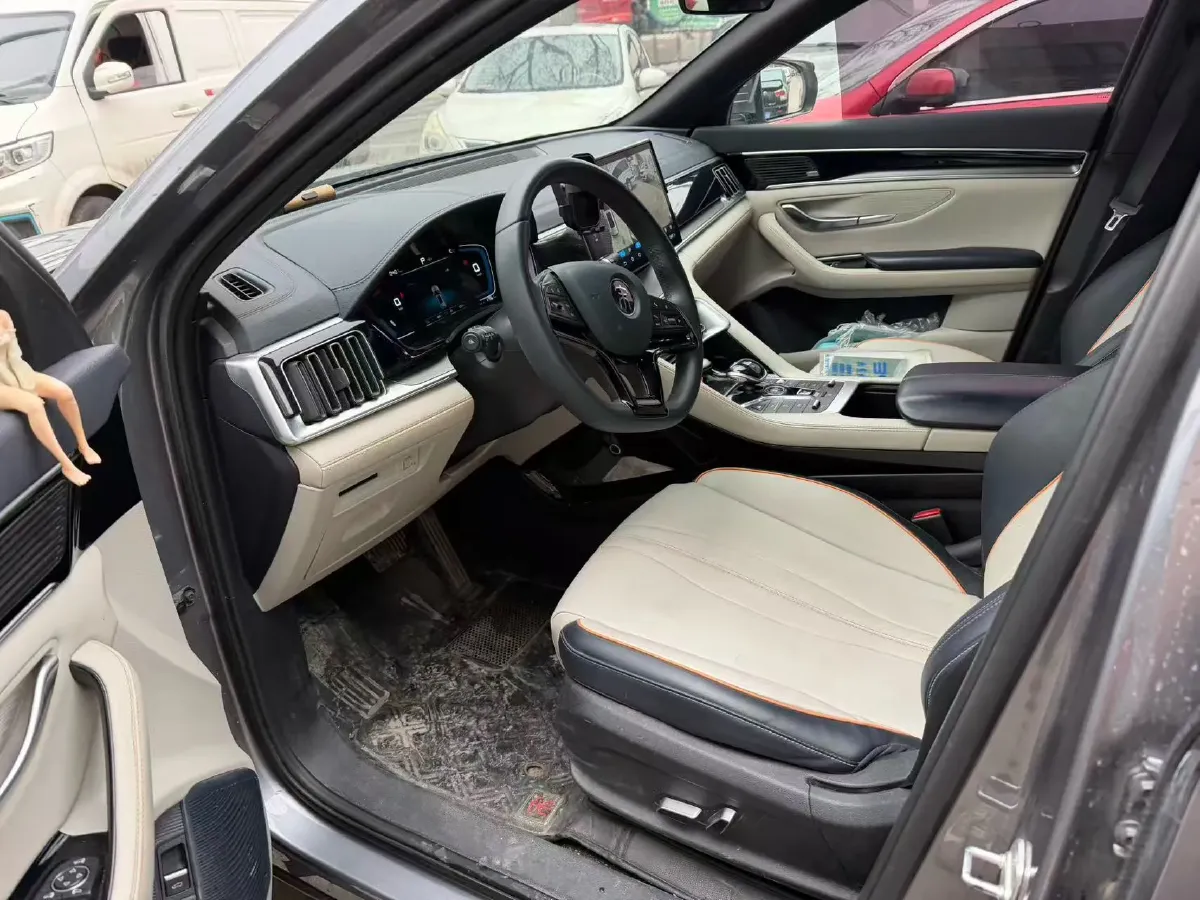 2021 Geely JiaJi 1.5T 177HP L3 7DCT PHEV 11.3KWH,autocango,china used car exporter,china ev exporter,chinese used car exporter,chinese used ev exporter