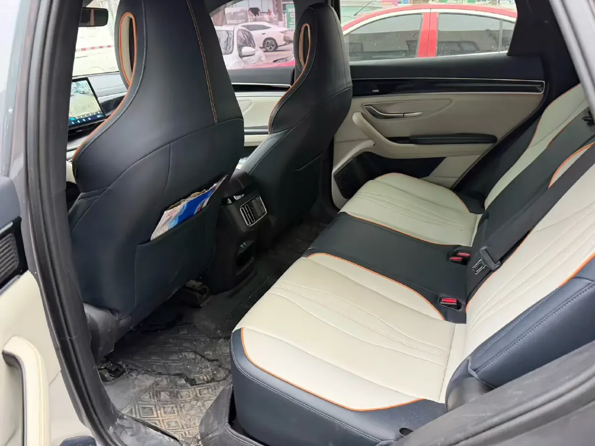 2021 Geely JiaJi 1.5T 177HP L3 7DCT PHEV 11.3KWH,autocango,china used car exporter,china ev exporter,chinese used car exporter,chinese used ev exporter