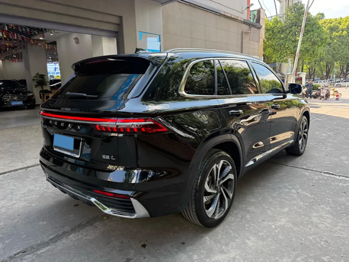 2024 Geely Monjaro 2.0T 238HP L4 8AT,autocango,china used car exporter,china ev exporter,chinese used car exporter,chinese used ev exporter