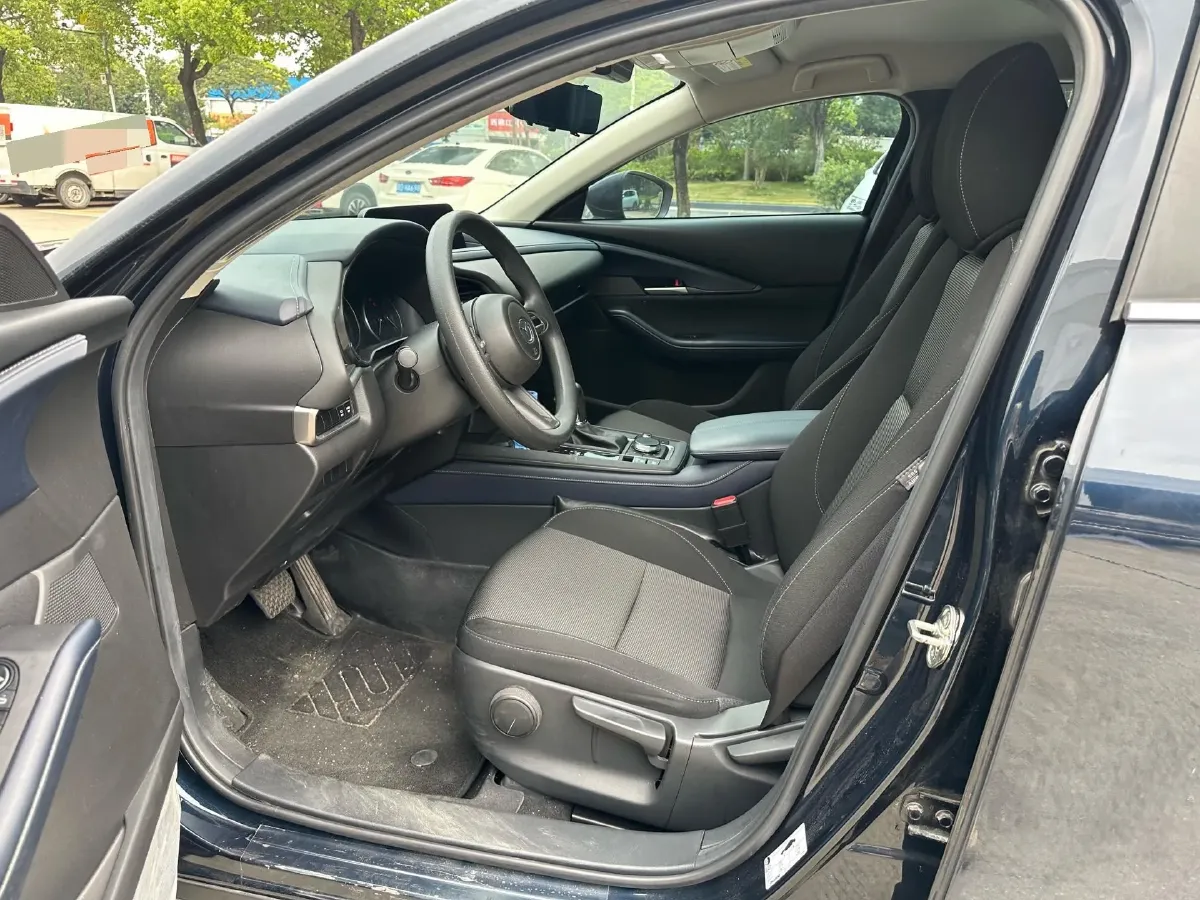 2021 Mazda CX-30 2.0L 158HP L4 6AT,autocango,china used car exporter,china ev exporter,chinese used car exporter,chinese used ev exporter