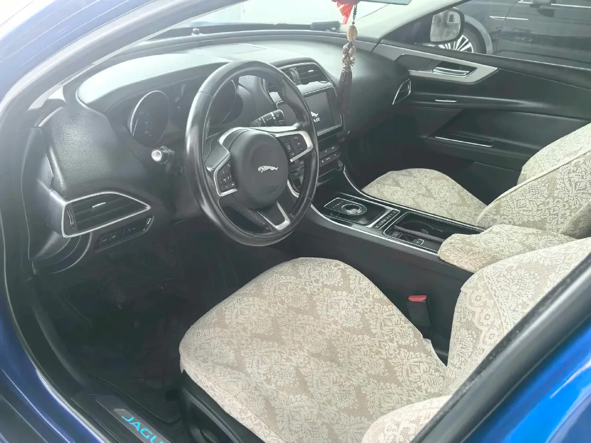 2019 HongQi H7 2.0T 204HP L4 6AT,autocango,china used car exporter,china ev exporter,chinese used car exporter,chinese used ev exporter