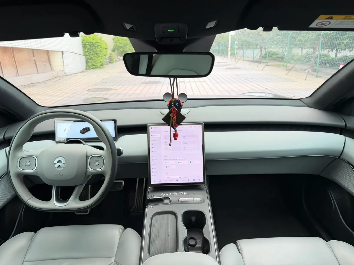 2024 NIO ET5T BEV 75KWH,autocango,china used car exporter,china ev exporter,chinese used car exporter,chinese used ev exporter