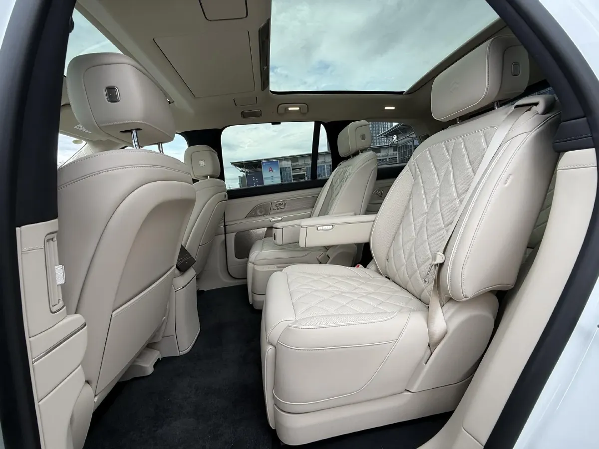 2026 NIO ES8 BEV,autocango,china used car exporter,china ev exporter,chinese used car exporter,chinese used ev exporter