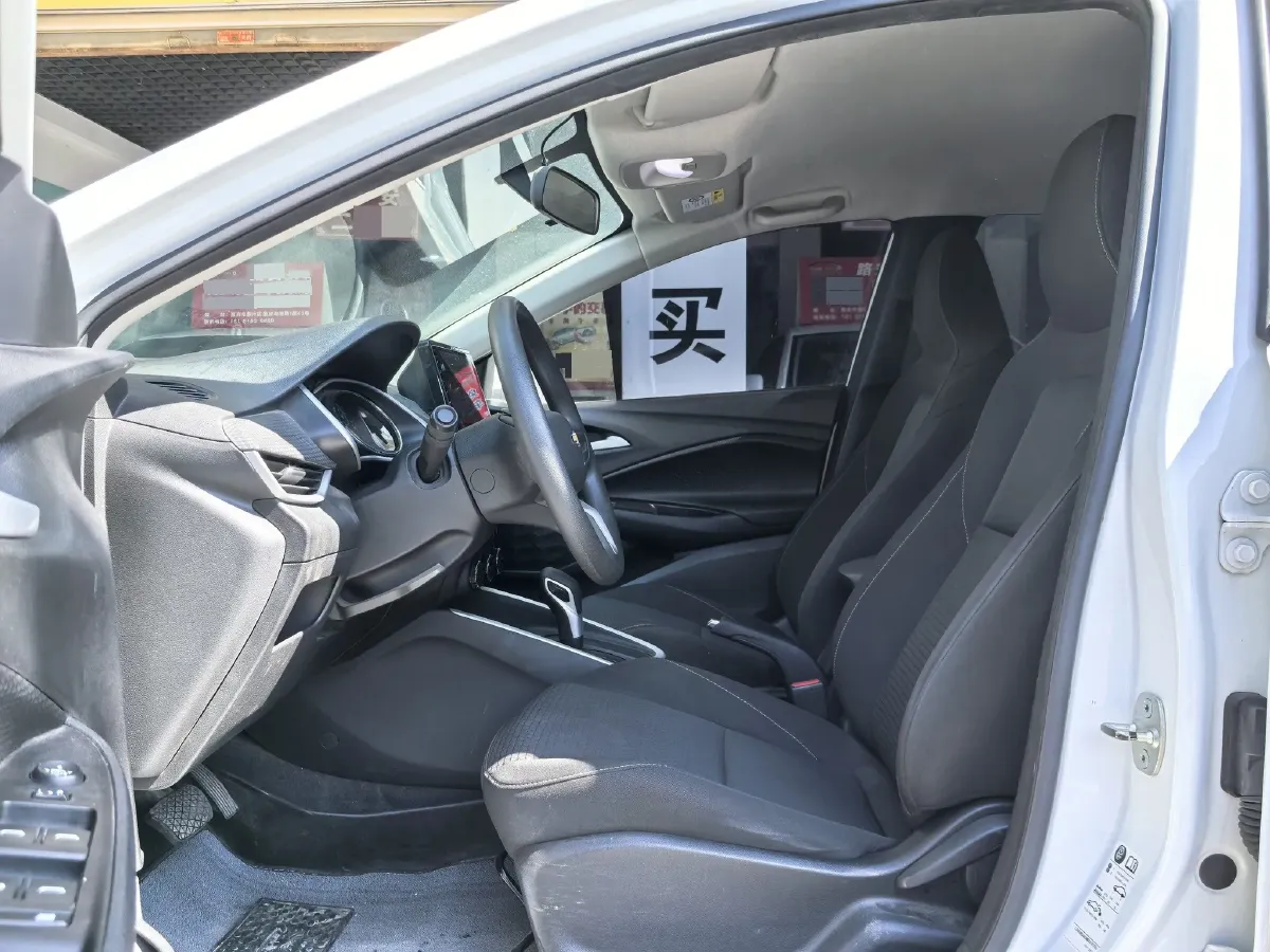 2020 Chevrolet Cavalier 1.0T 125HP L3 6AT,autocango,china used car exporter,china ev exporter,chinese used car exporter,chinese used ev exporter