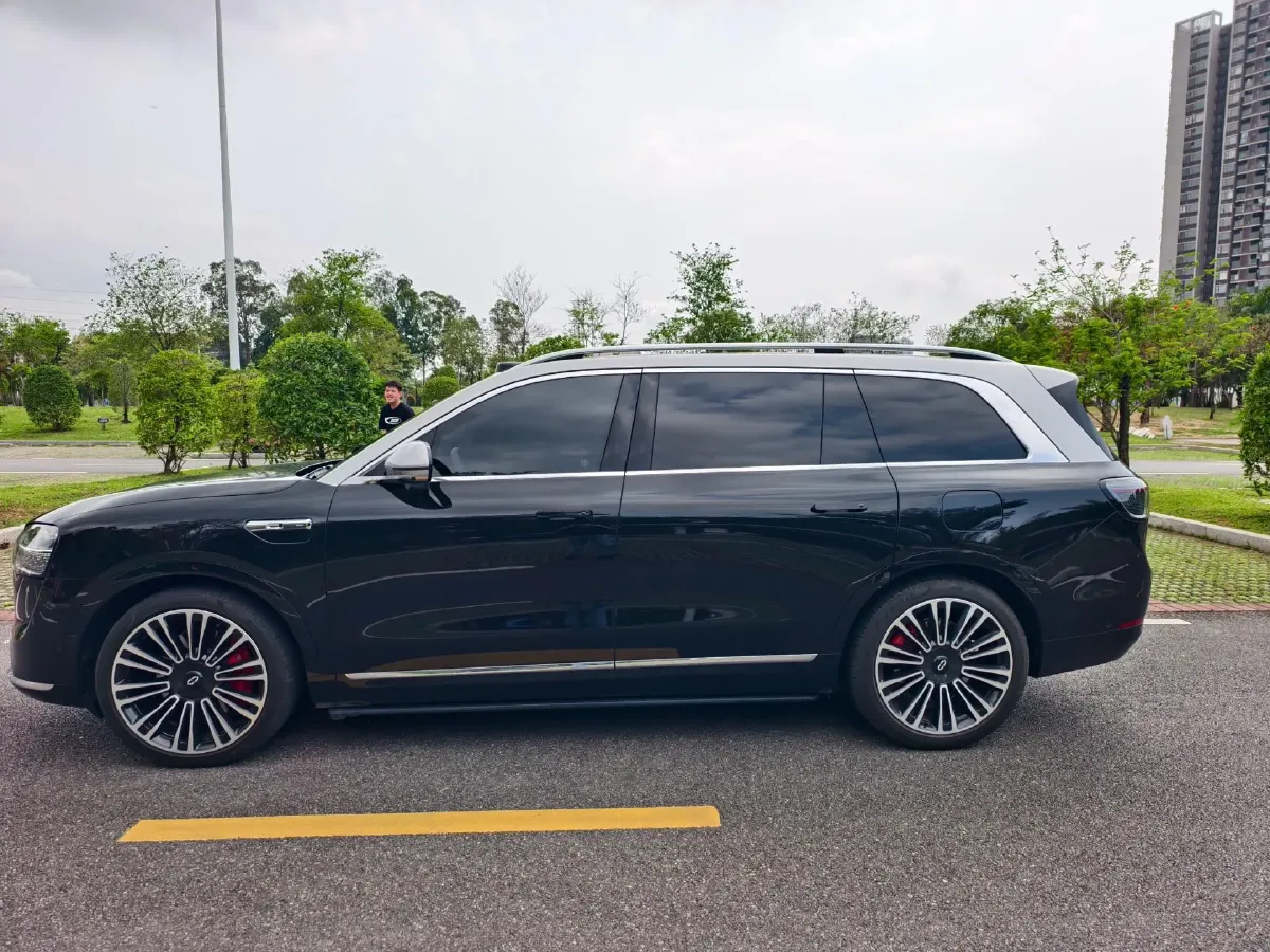 2024 AITO AITO M9 1.5T 152HP L4 REEV 42KWH,autocango,china used car exporter,china ev exporter,chinese used car exporter,chinese used ev exporter