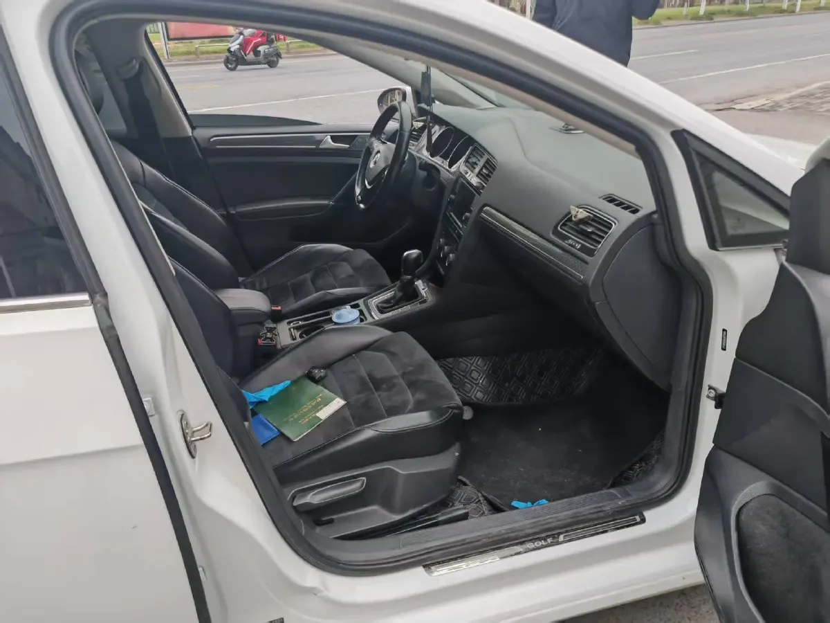 2018 Volkswagen Golf 1.4T 131HP L4 7DCT,autocango,china used car exporter,china ev exporter,chinese used car exporter,chinese used ev exporter