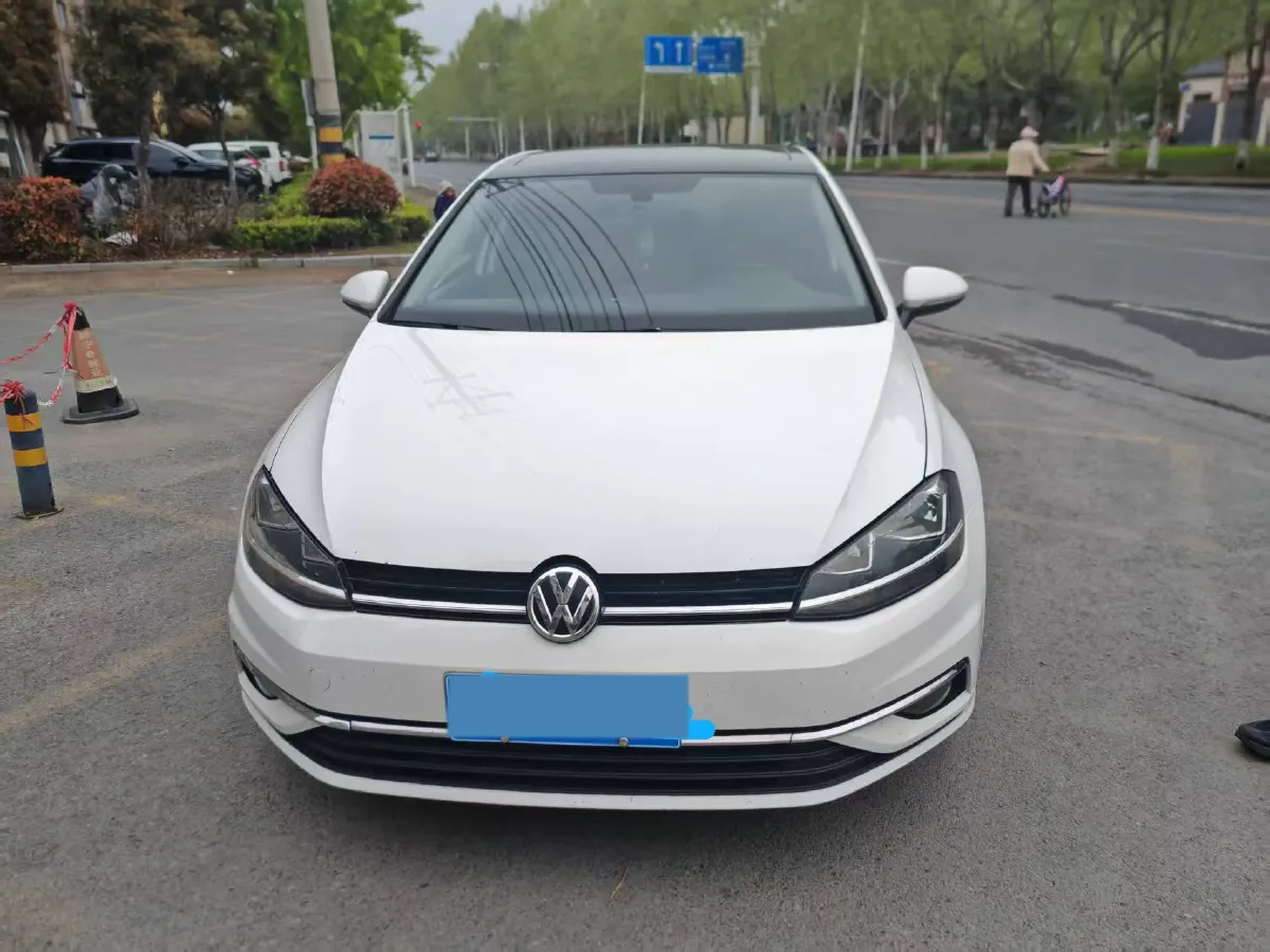 2018 Volkswagen Golf 1.4T 131HP L4 7DCT,autocango,china used car exporter,china ev exporter,chinese used car exporter,chinese used ev exporter