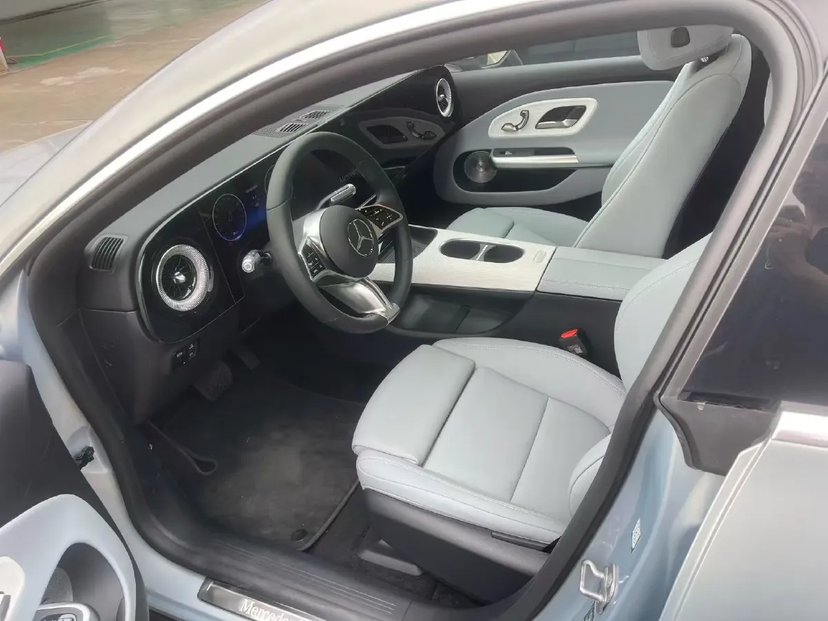 2025 Mercedes-Benz CLA Class 2AT BEV,autocango,china used car exporter,china ev exporter,chinese used car exporter,chinese used ev exporter