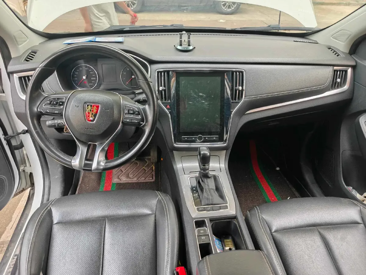 2019 Roewe i6 1.5T 169HP L4 7DCT,autocango,china used car exporter,china ev exporter,chinese used car exporter,chinese used ev exporter