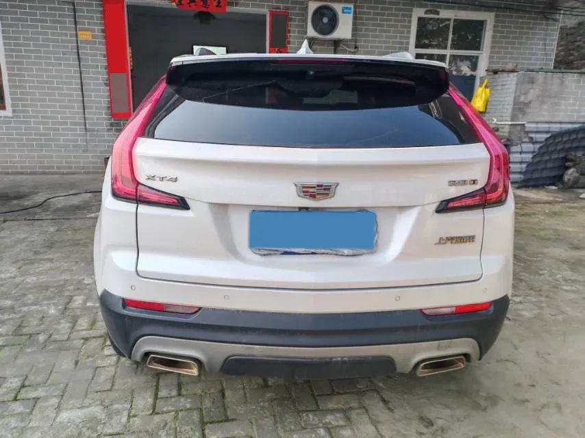 2020 Cadillac XT4 2.0T 237HP L4 9AT,autocango,china used car exporter,china ev exporter,chinese used car exporter,chinese used ev exporter