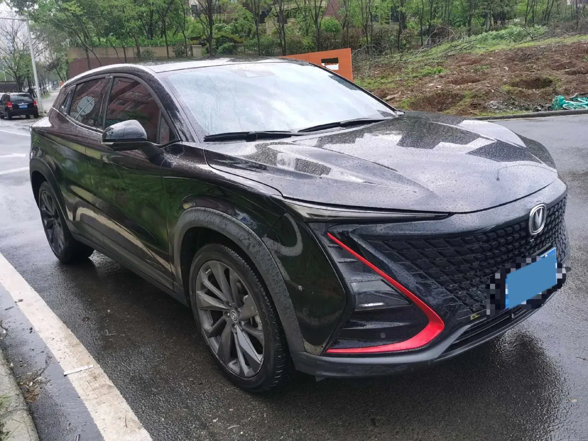 2021 ChangAn UNI-T 1.5T 180HP L4 7DCT,autocango,china used car exporter,china ev exporter,chinese used car exporter,chinese used ev exporter