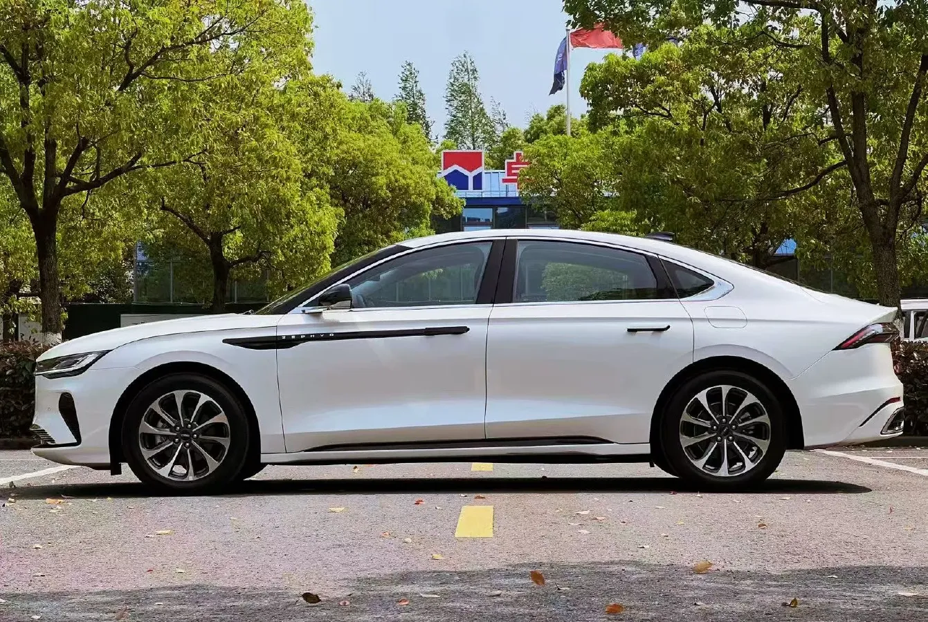 2025 Lincoln Z 2.0T 261HP L4 8AT,autocango,china used car exporter,china ev exporter,chinese used car exporter,chinese used ev exporter