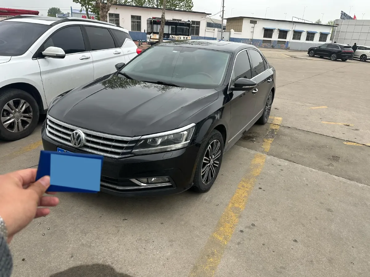 2017 Volkswagen Passat 1.8T 180HP L4 7DCT,autocango,china used car exporter,china ev exporter,chinese used car exporter,chinese used ev exporter