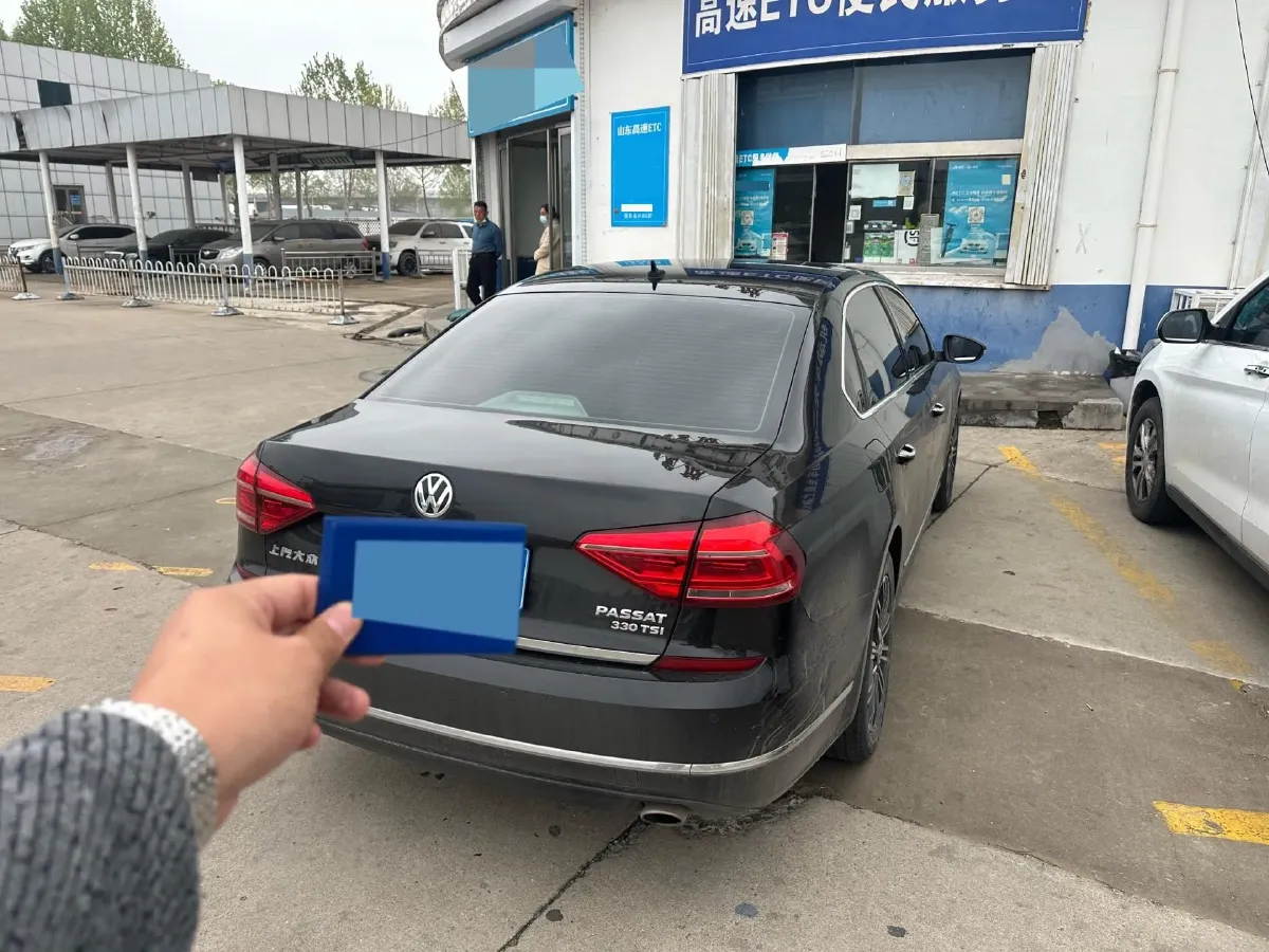 2017 Volkswagen Passat 1.8T 180HP L4 7DCT,autocango,china used car exporter,china ev exporter,chinese used car exporter,chinese used ev exporter