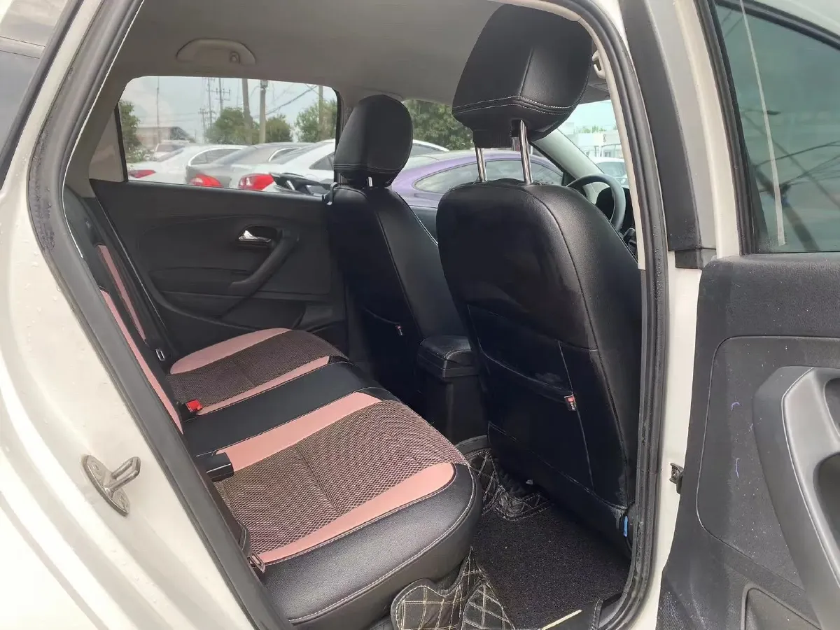 2016 Volkswagen Polo 1.4L 90HP L4 6AT,autocango,china used car exporter,china ev exporter,chinese used car exporter,chinese used ev exporter