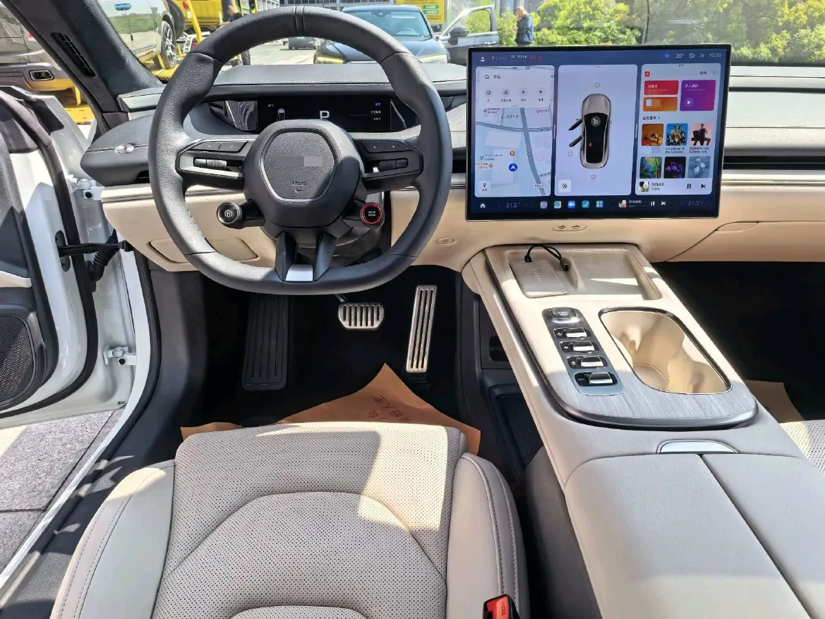 2024 MI SU7 BEV 101KWH,autocango,china used car exporter,china ev exporter,chinese used car exporter,chinese used ev exporter