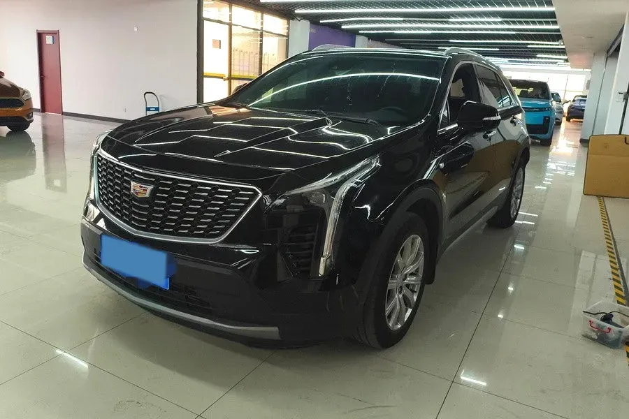 2022 Cadillac XT4 2.0T 237HP L4 9AT,autocango,china used car exporter,china ev exporter,chinese used car exporter,chinese used ev exporter