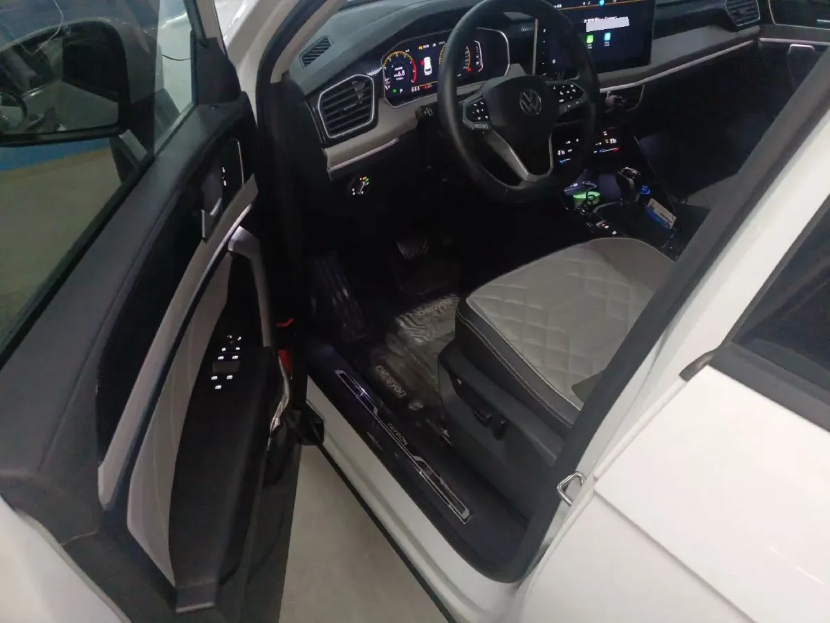 2023 Volkswagen Tayron 2.0T 186HP L4 7DCT,autocango,china used car exporter,china ev exporter,chinese used car exporter,chinese used ev exporter