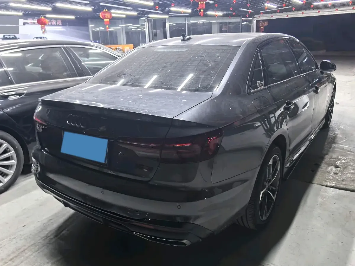 2023 Audi A4L 2.0T 190HP L4 7DCT,autocango,china used car exporter,china ev exporter,chinese used car exporter,chinese used ev exporter