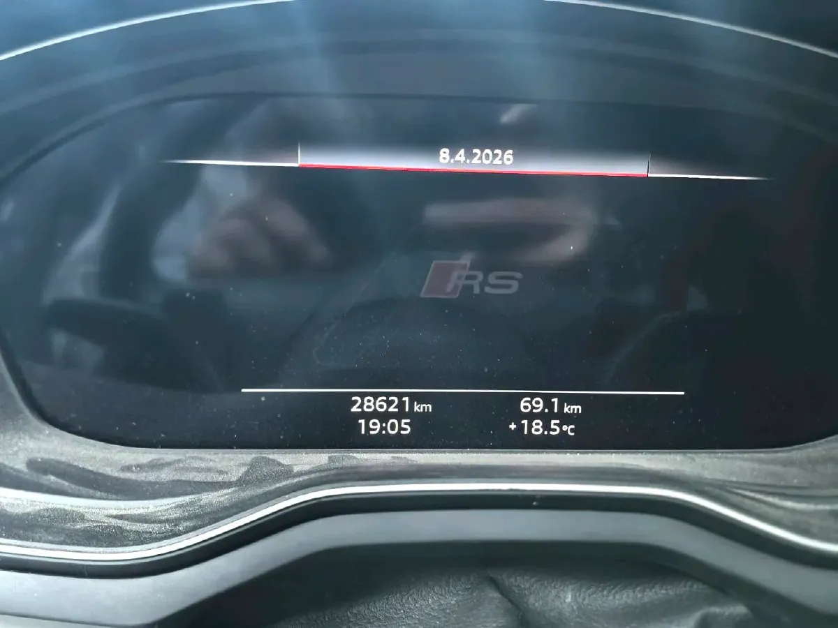 2023 Audi A4L 2.0T 190HP L4 7DCT,autocango,china used car exporter,china ev exporter,chinese used car exporter,chinese used ev exporter