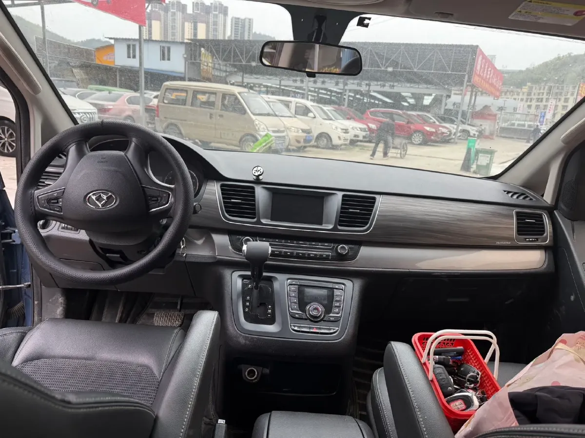 2016 MAXUS G10 2.0T 224HP L4 6AT,autocango,china used car exporter,china ev exporter,chinese used car exporter,chinese used ev exporter