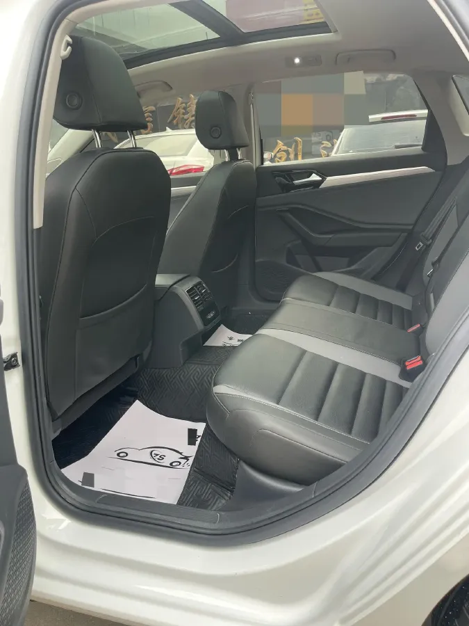 2022 Volkswagen Sagitar 1.2T 116HP L4 7DCT,autocango,china used car exporter,china ev exporter,chinese used car exporter,chinese used ev exporter