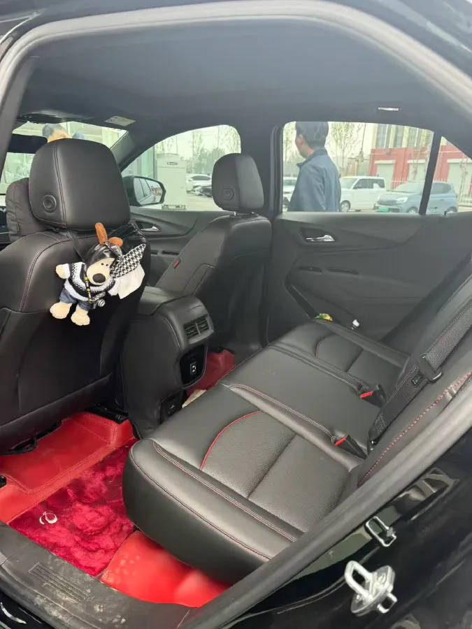 2023 Chevrolet Equinox 2.0T 237HP L4 9AT,autocango,china used car exporter,china ev exporter,chinese used car exporter,chinese used ev exporter