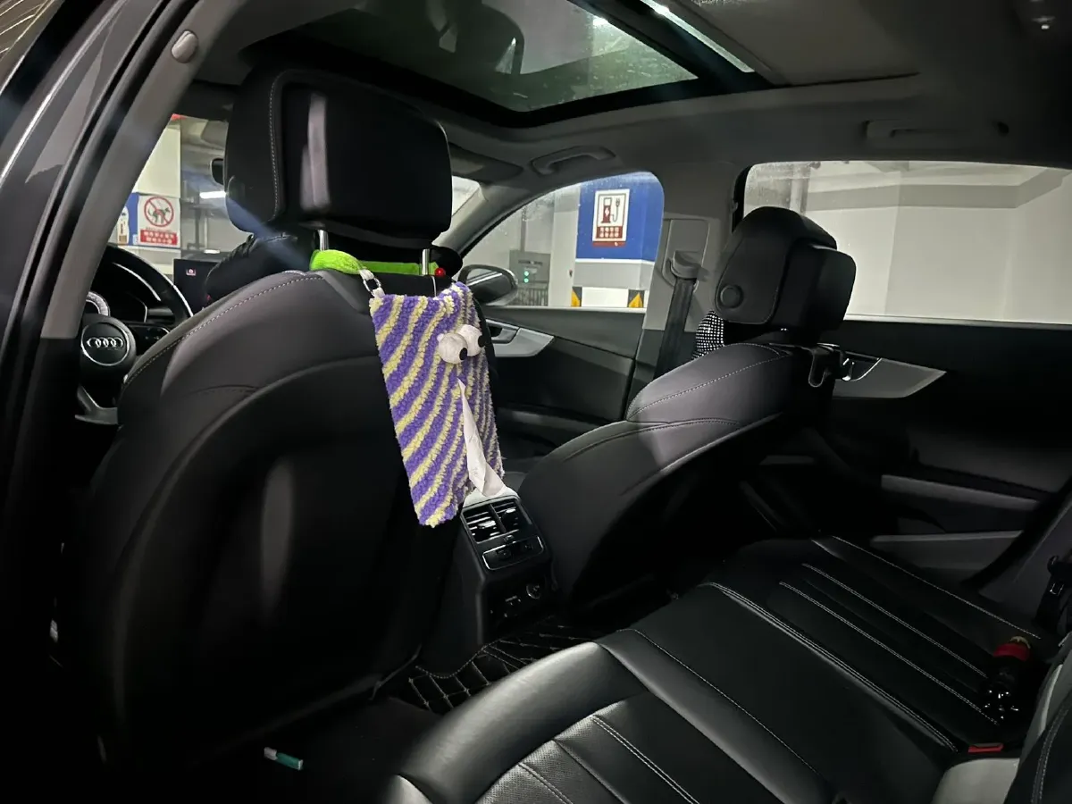 2021 Volkswagen T-Roc 1.4T 150HP L4 7DCT,autocango,china used car exporter,china ev exporter,chinese used car exporter,chinese used ev exporter