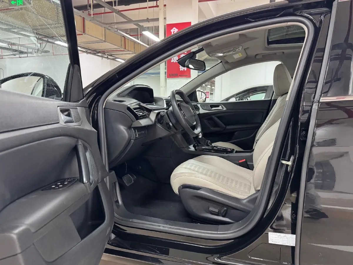 2022 Peugeot 408 1.6T 170HP L4 6AT,autocango,china used car exporter,china ev exporter,chinese used car exporter,chinese used ev exporter