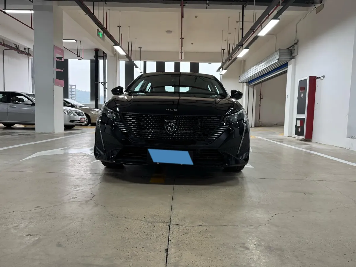 2022 Peugeot 408 1.6T 170HP L4 6AT,autocango,china used car exporter,china ev exporter,chinese used car exporter,chinese used ev exporter