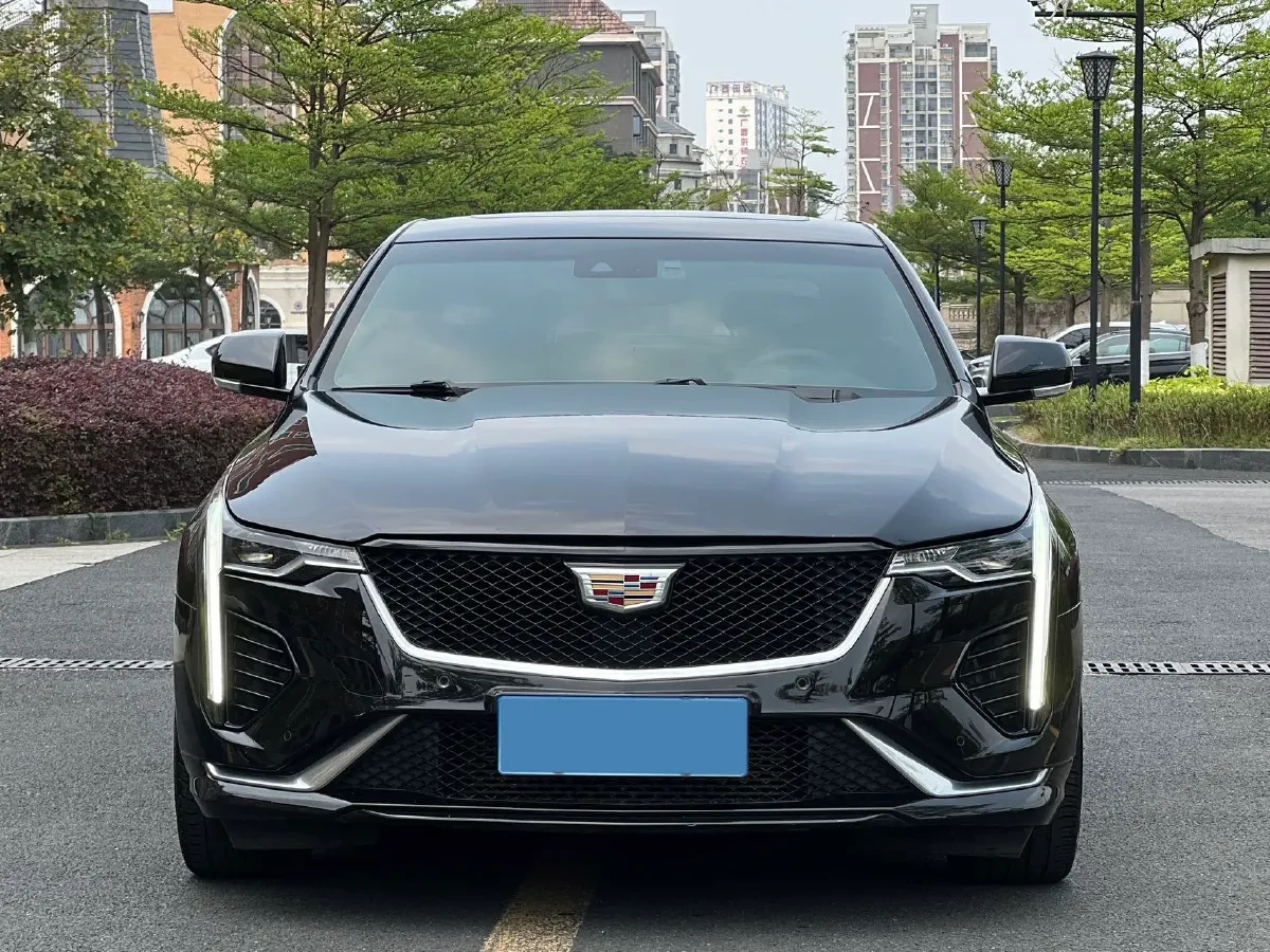 2021 Cadillac CT4 2.0T 237HP L4 8AT,autocango,china used car exporter,china ev exporter,chinese used car exporter,chinese used ev exporter