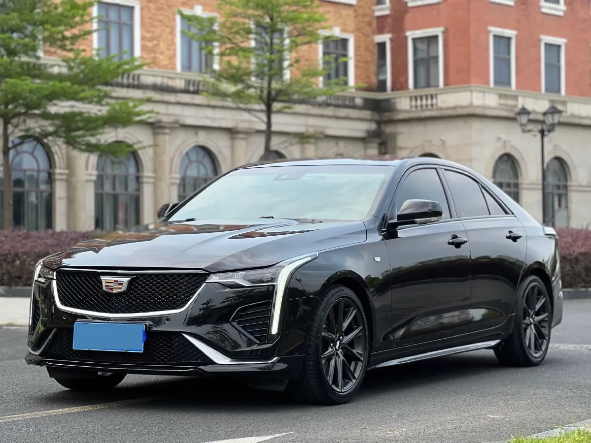 2021 Cadillac CT4 2.0T 237HP L4 8AT,autocango,china used car exporter,china ev exporter,chinese used car exporter,chinese used ev exporter