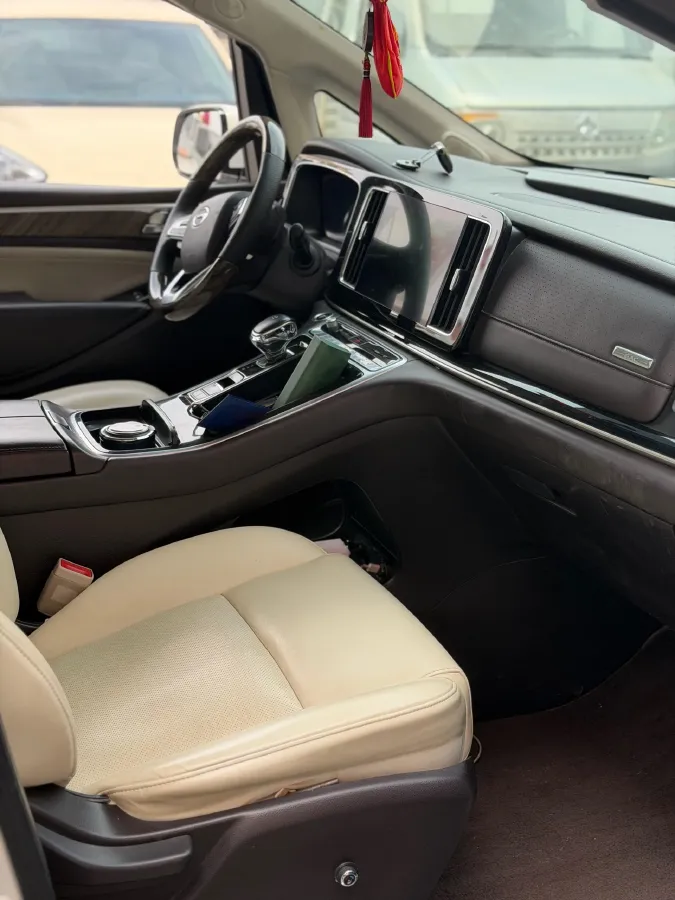 2021 GAC Trumpchi M8 2.0T 252HP L4 8AT,autocango,china used car exporter,china ev exporter,chinese used car exporter,chinese used ev exporter