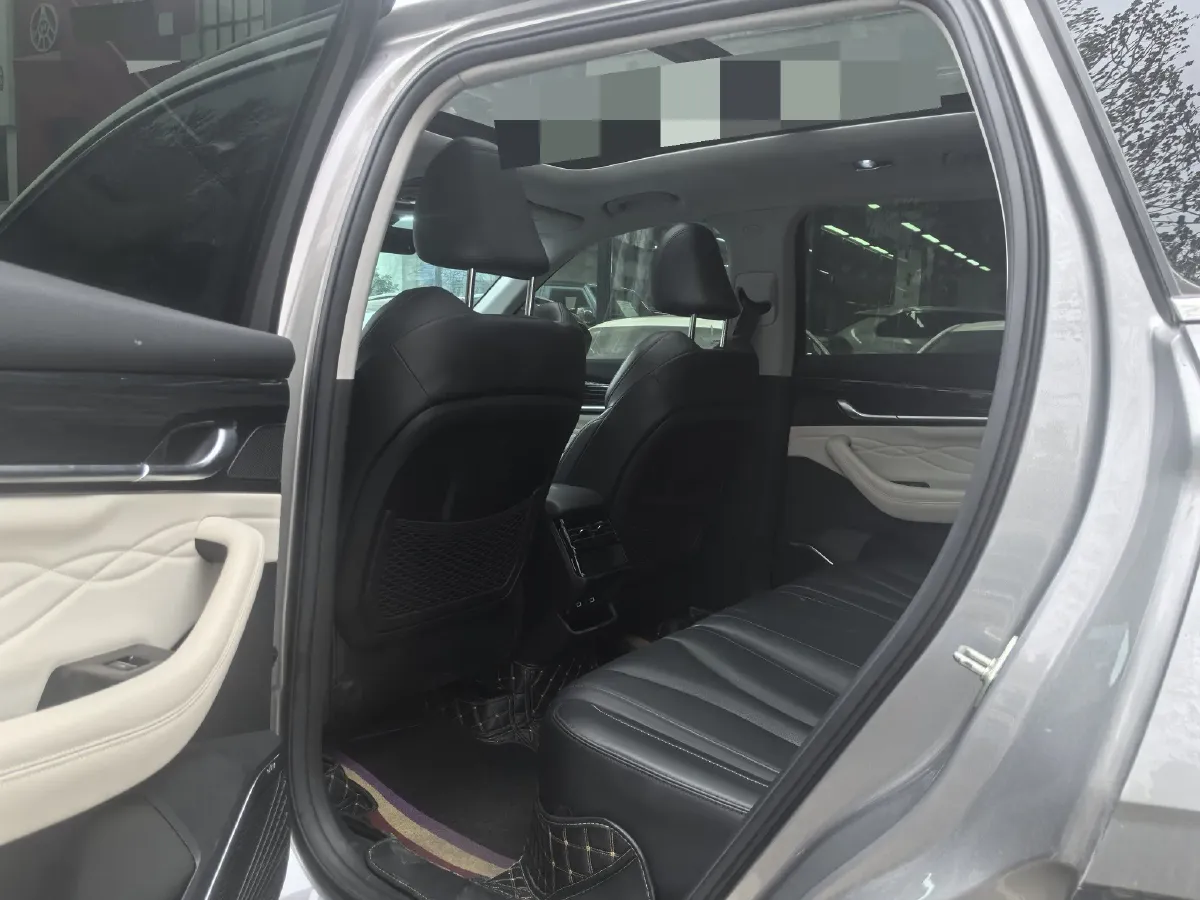 2023 Geely Monjaro 2.0T 238HP L4 8AT,autocango,china used car exporter,china ev exporter,chinese used car exporter,chinese used ev exporter