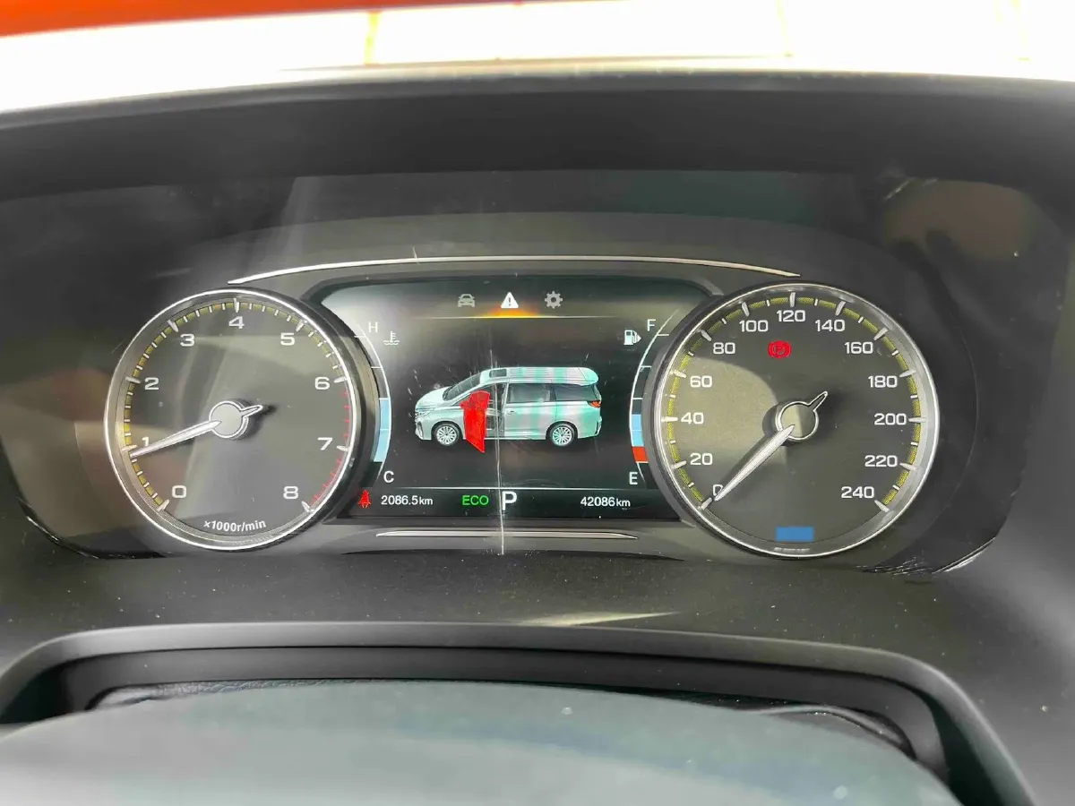 2021 GAC Trumpchi M8 2.0T 252HP L4 8AT,autocango,china used car exporter,china ev exporter,chinese used car exporter,chinese used ev exporter