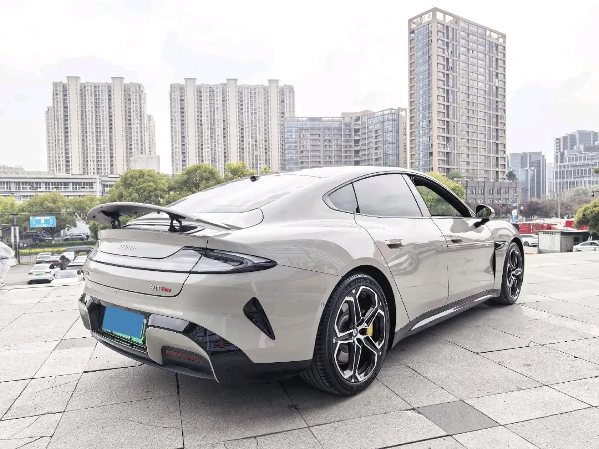 2024 MI SU7 BEV 101KWH,autocango,china used car exporter,china ev exporter,chinese used car exporter,chinese used ev exporter