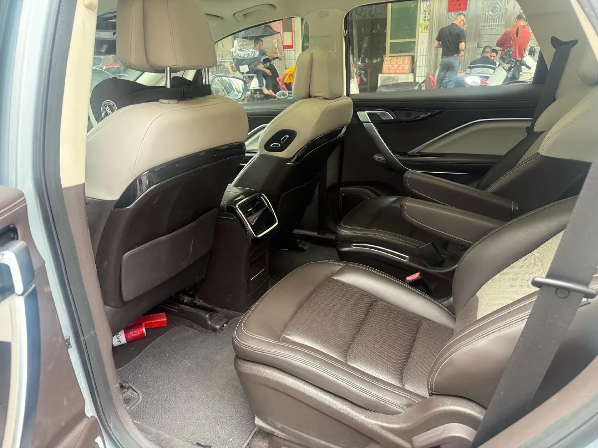 2019 Geely JiaJi 1.5T 177HP L3 7DCT,autocango,china used car exporter,china ev exporter,chinese used car exporter,chinese used ev exporter