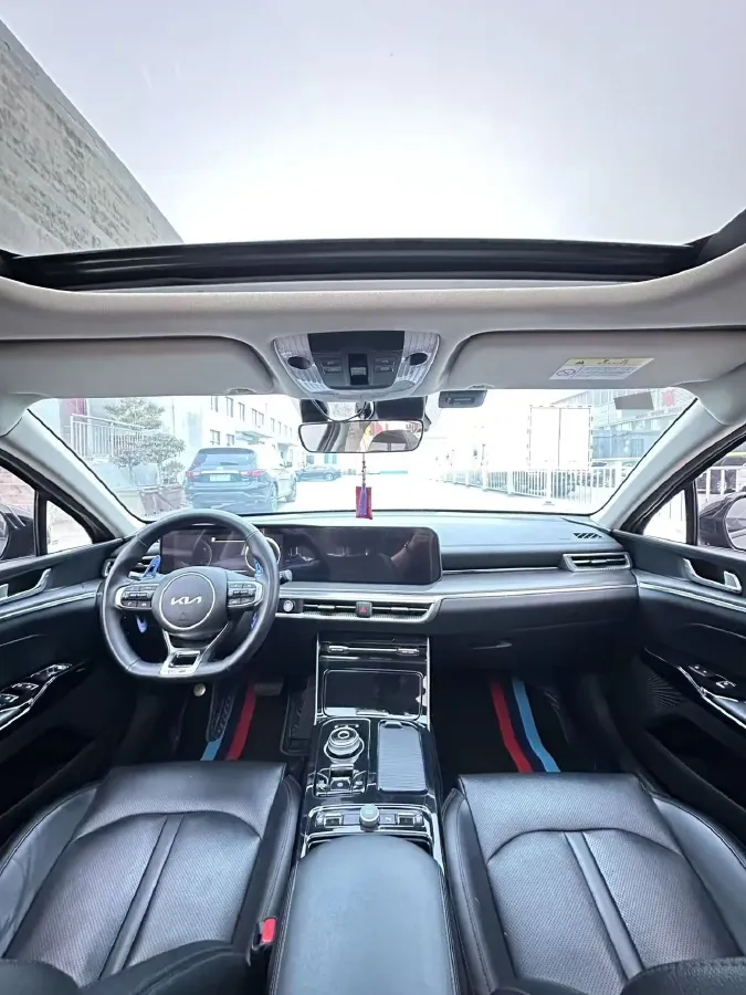 2020 Kia K5 2.0T 240HP L4 8AT,autocango,china used car exporter,china ev exporter,chinese used car exporter,chinese used ev exporter