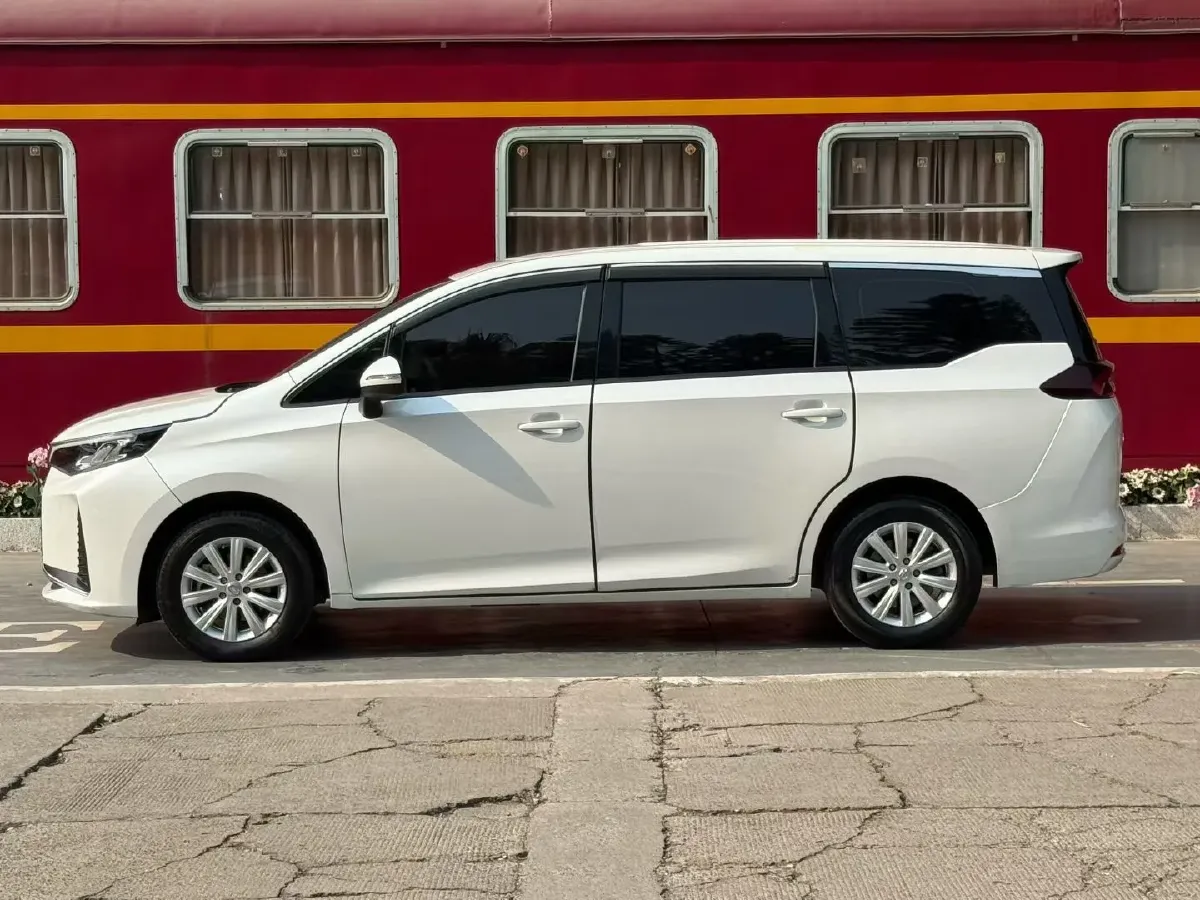 2021 GAC Trumpchi M6 1.5T 169HP L4 7DCT,autocango,china used car exporter,china ev exporter,chinese used car exporter,chinese used ev exporter