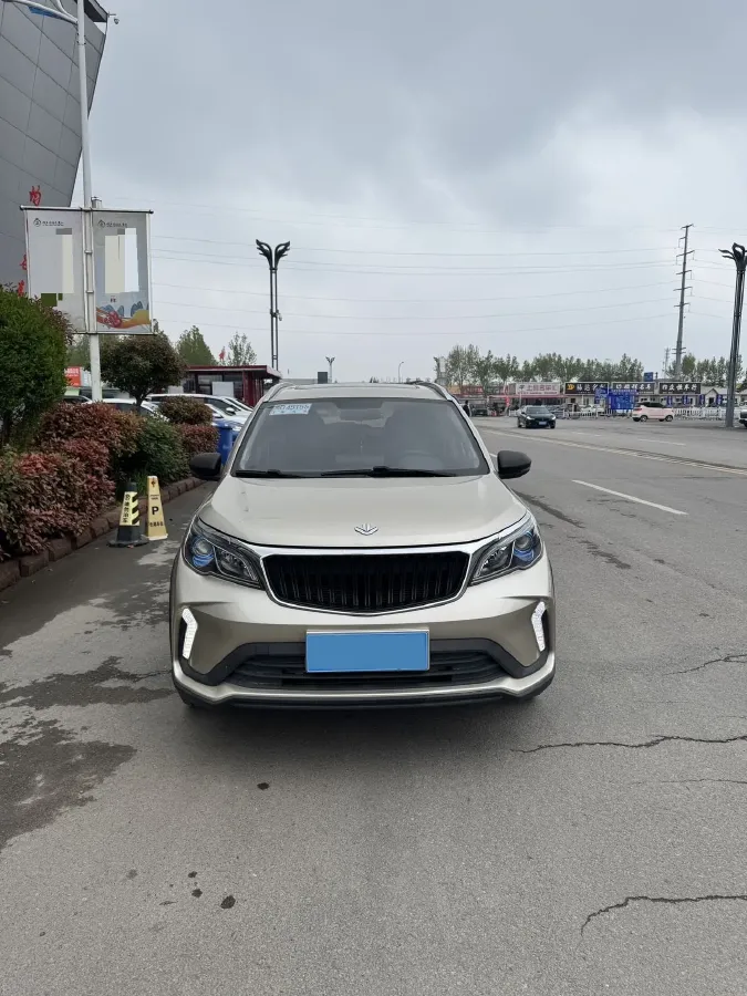 2022 Livan X3 PRO 1.5L 113HP L4 CVT,autocango,china used car exporter,china ev exporter,chinese used car exporter,chinese used ev exporter