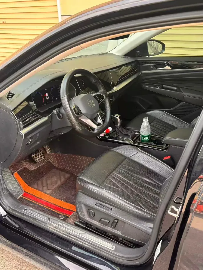 2023 Volkswagen Passat 2.0T 186HP L4 7DCT,autocango,china used car exporter,china ev exporter,chinese used car exporter,chinese used ev exporter