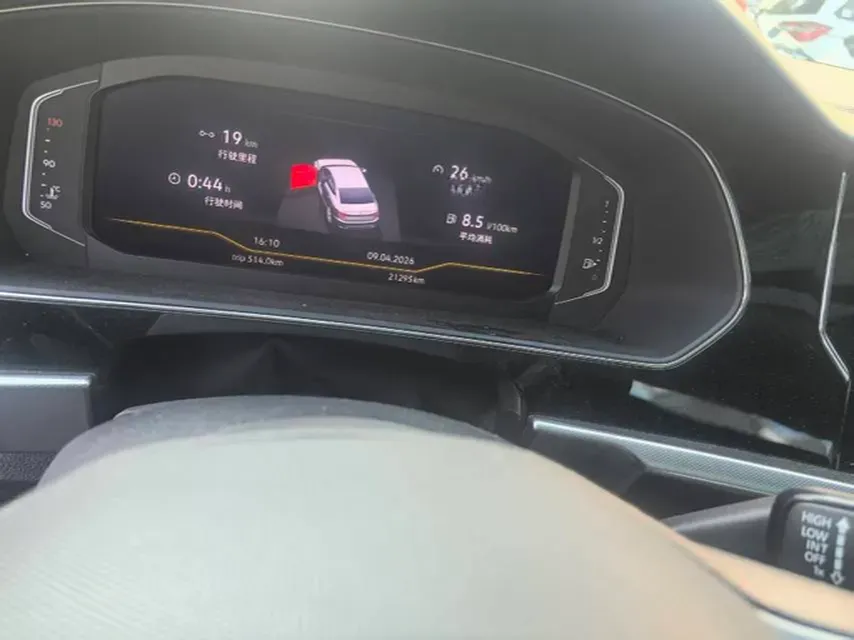 2024 Volkswagen Passat 2.0T 186HP L4 7DCT,autocango,china used car exporter,china ev exporter,chinese used car exporter,chinese used ev exporter