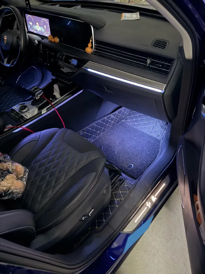 2019 HongQi HS5 2.0T 224HP L4 6AT,autocango,china used car exporter,china ev exporter,chinese used car exporter,chinese used ev exporter