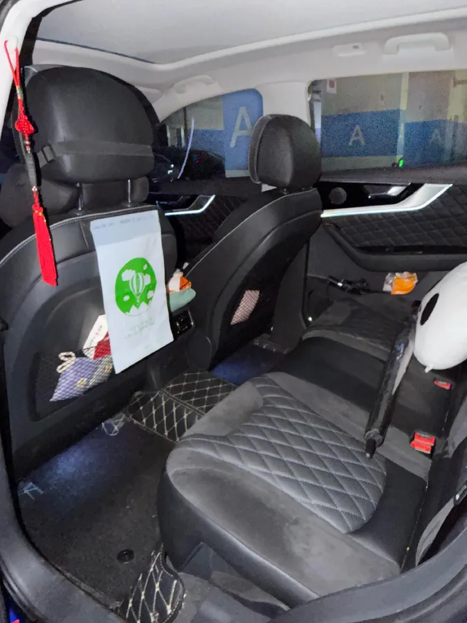 2019 HongQi HS5 2.0T 224HP L4 6AT,autocango,china used car exporter,china ev exporter,chinese used car exporter,chinese used ev exporter