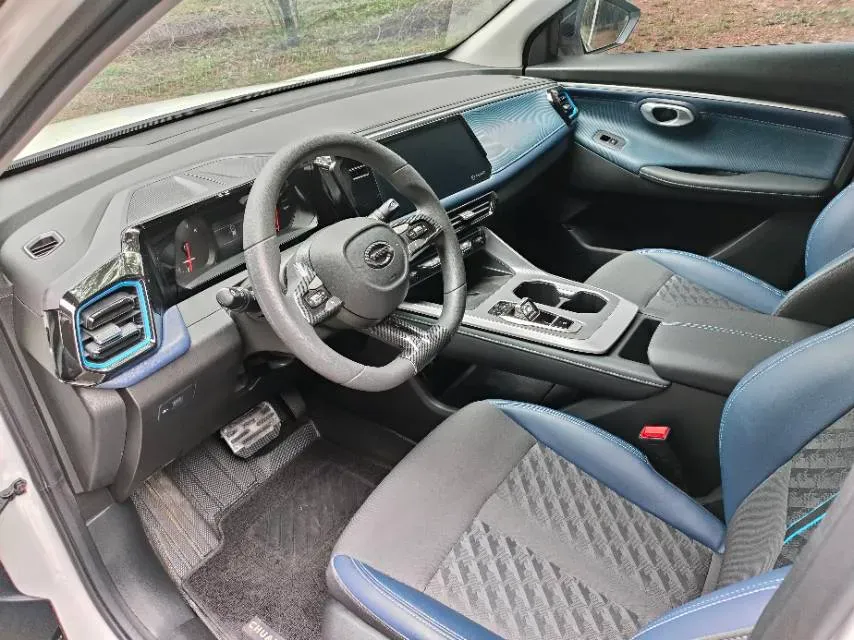 2023 GAC Trumpchi GS3 1.5T 177HP L4 7DCT,autocango,china used car exporter,china ev exporter,chinese used car exporter,chinese used ev exporter