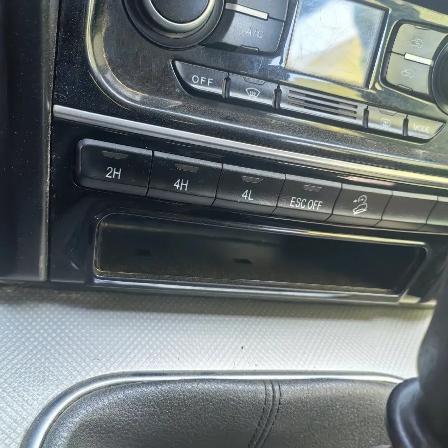 2016 Haval H5 Class 2.0T 190HP L4 6MT,autocango,china used car exporter,china ev exporter,chinese used car exporter,chinese used ev exporter