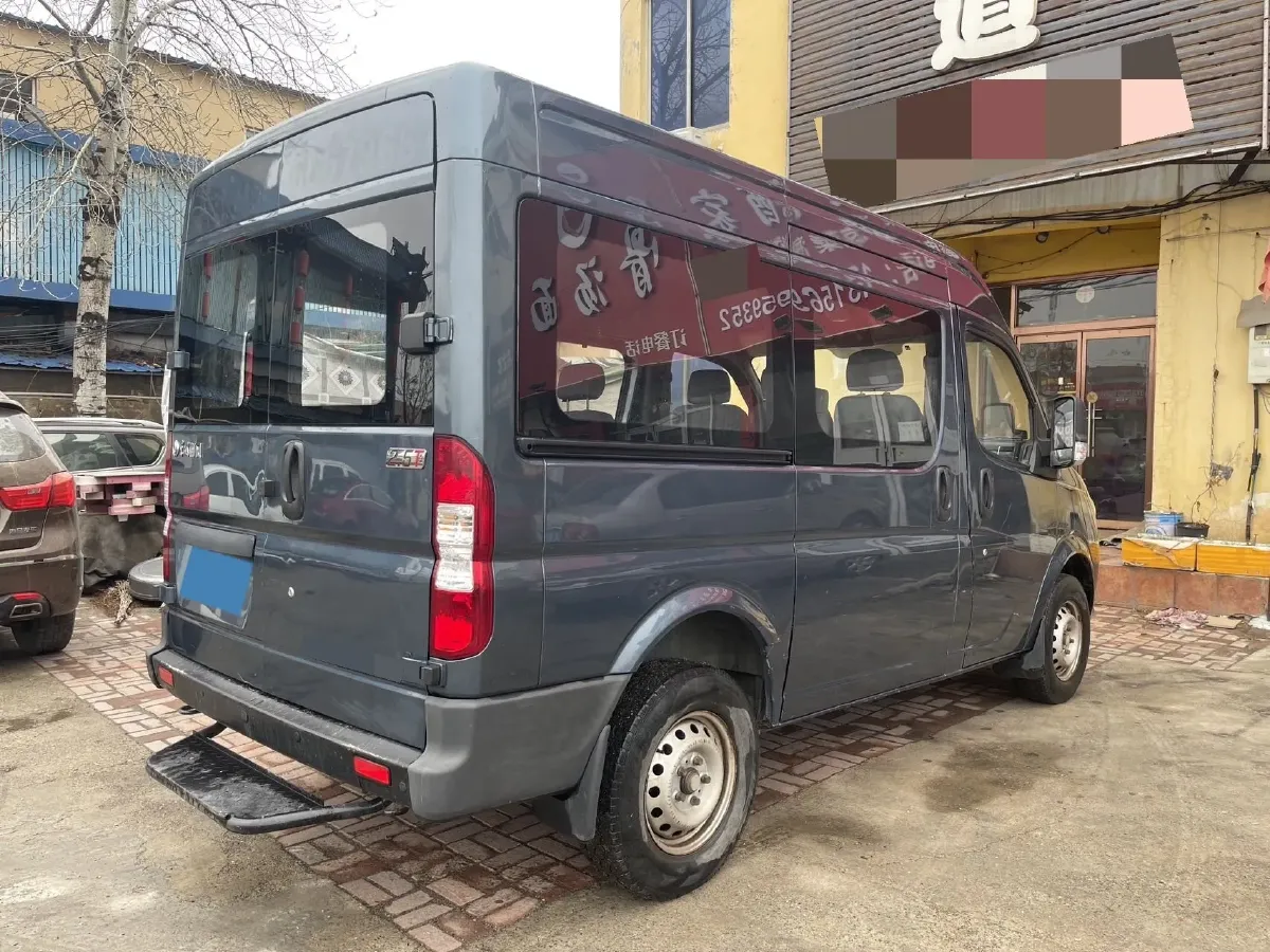 2021 DongFeng DFAC YuFeng 2.5T 136HP L4 6MT,autocango,china used car exporter,china ev exporter,chinese used car exporter,chinese used ev exporter