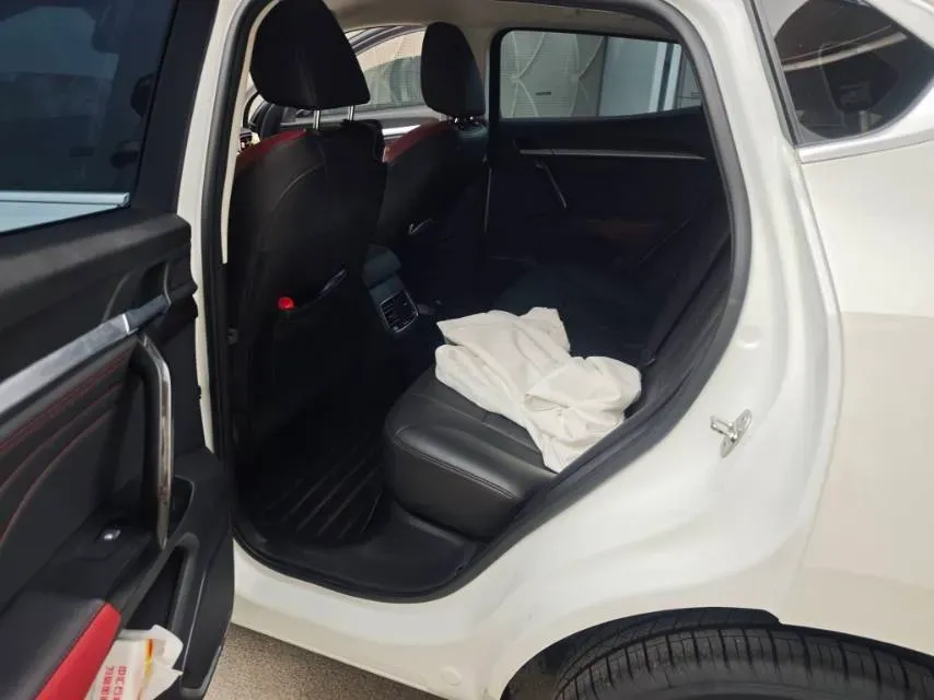 2020 Haval F5 1.5T 150HP L4 7DCT,autocango,china used car exporter,china ev exporter,chinese used car exporter,chinese used ev exporter